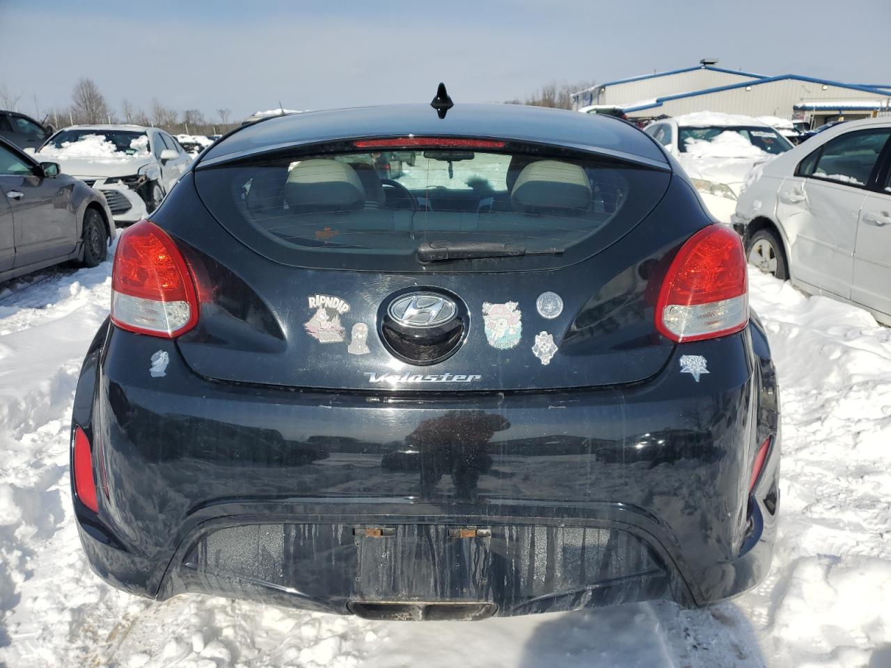 2012 Hyundai Veloster - Image 6