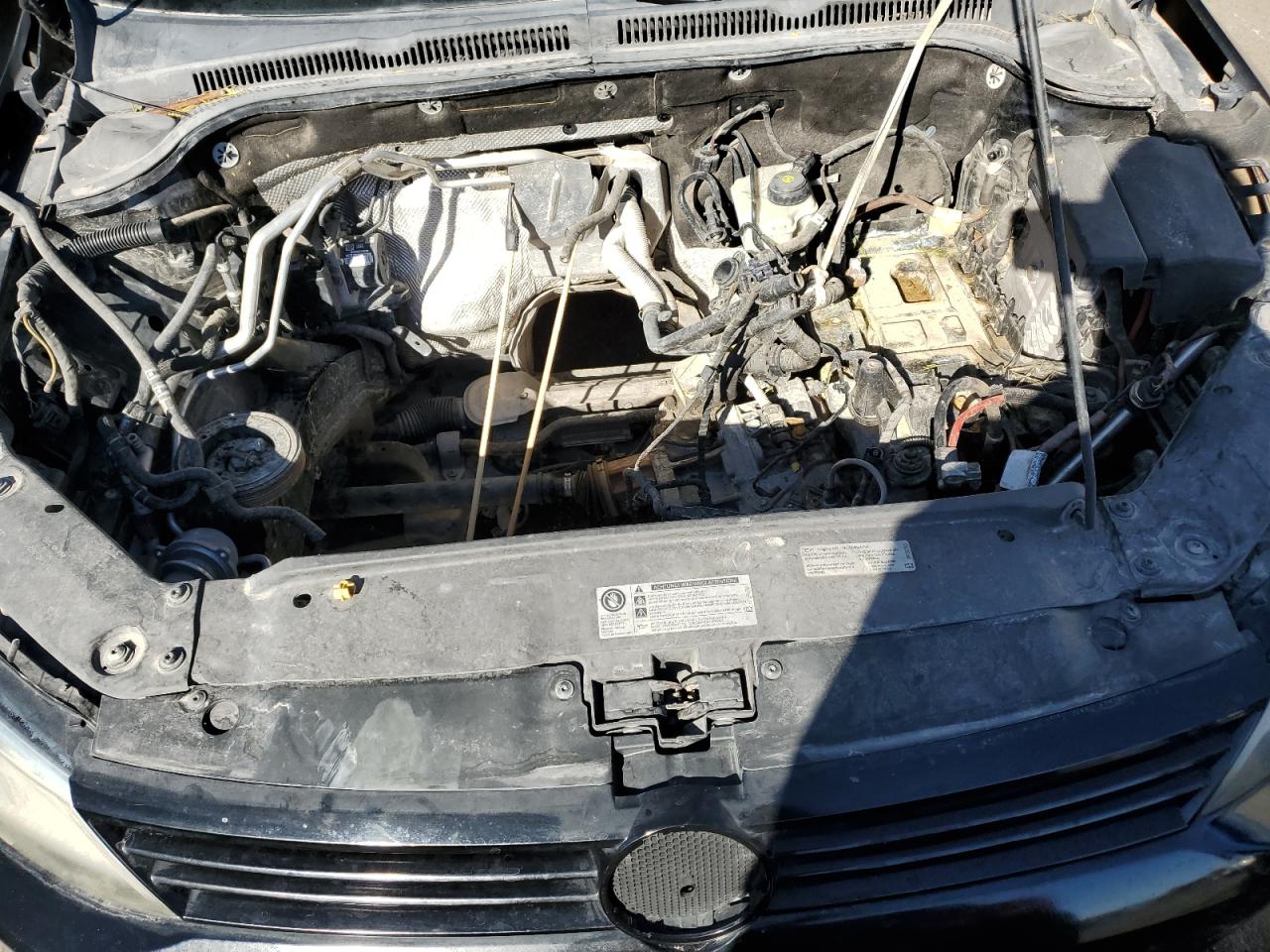 2014 Volkswagen Jetta - Image 11