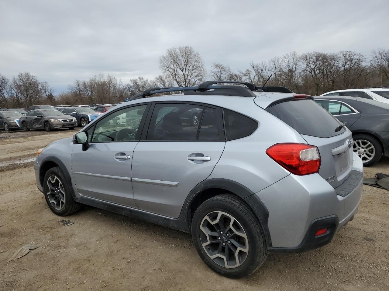 2016 Subaru XV - Image 2