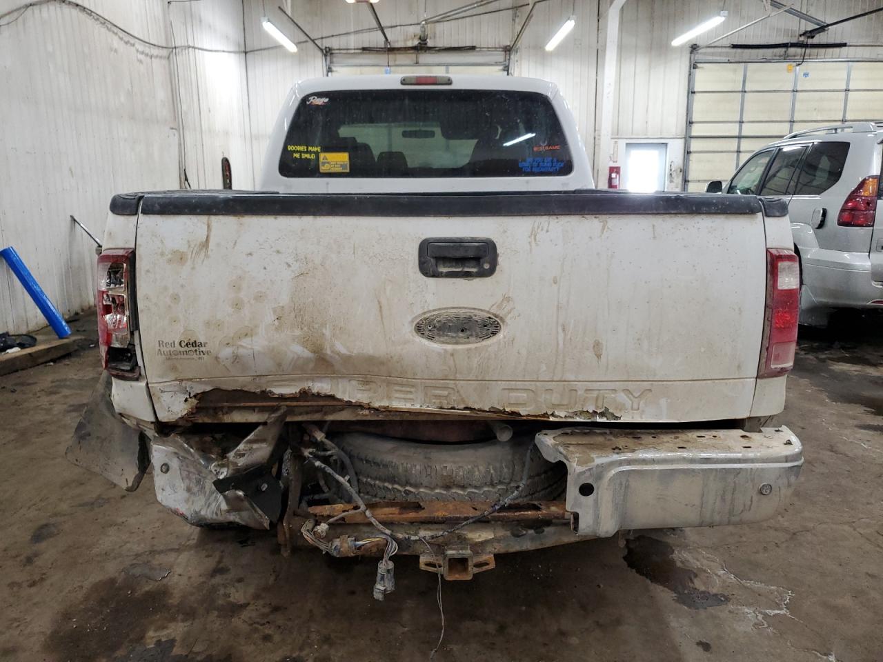 2009 Ford F250 - Image 6