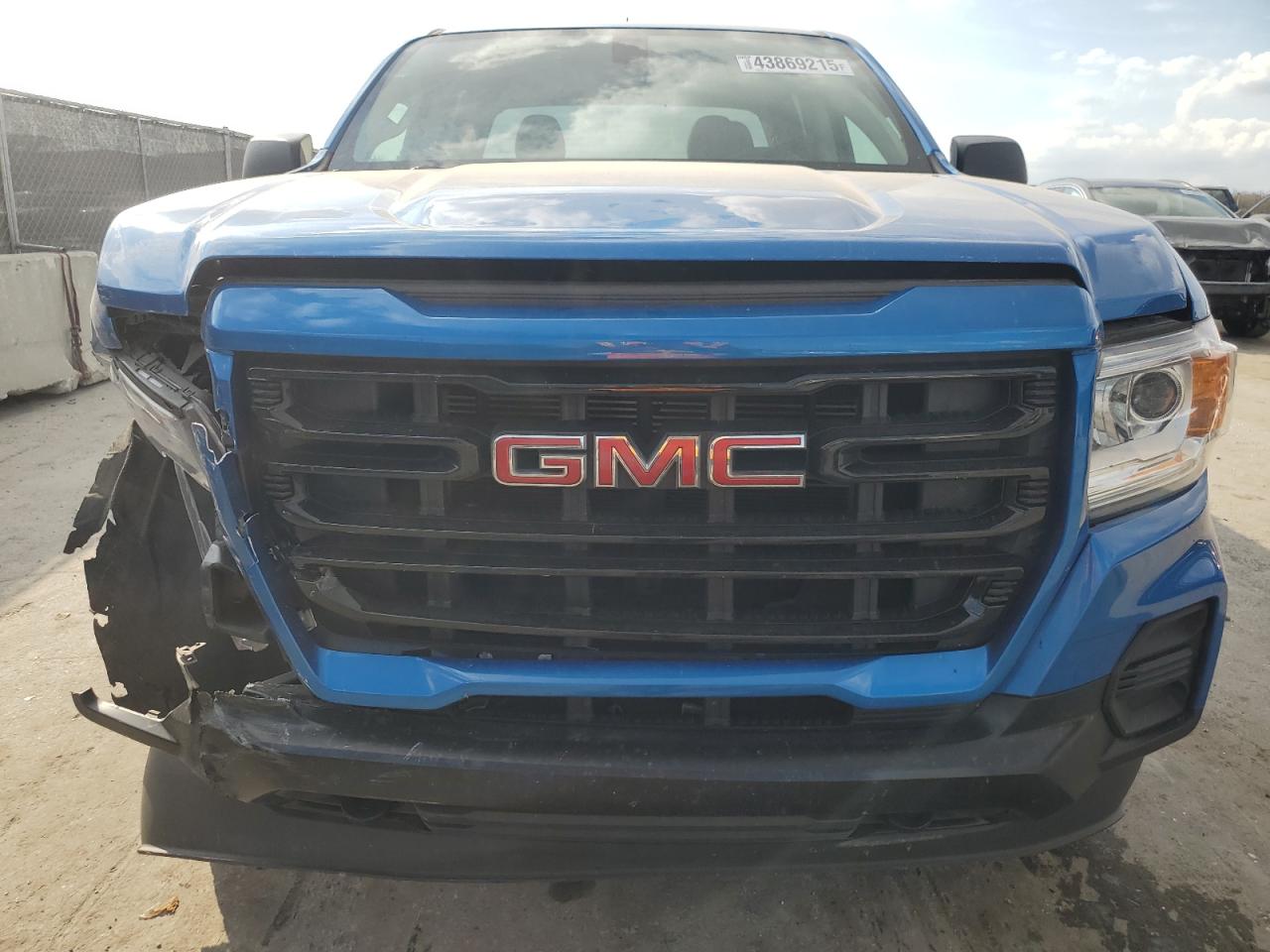 2021 GMC Canyon - Image 5