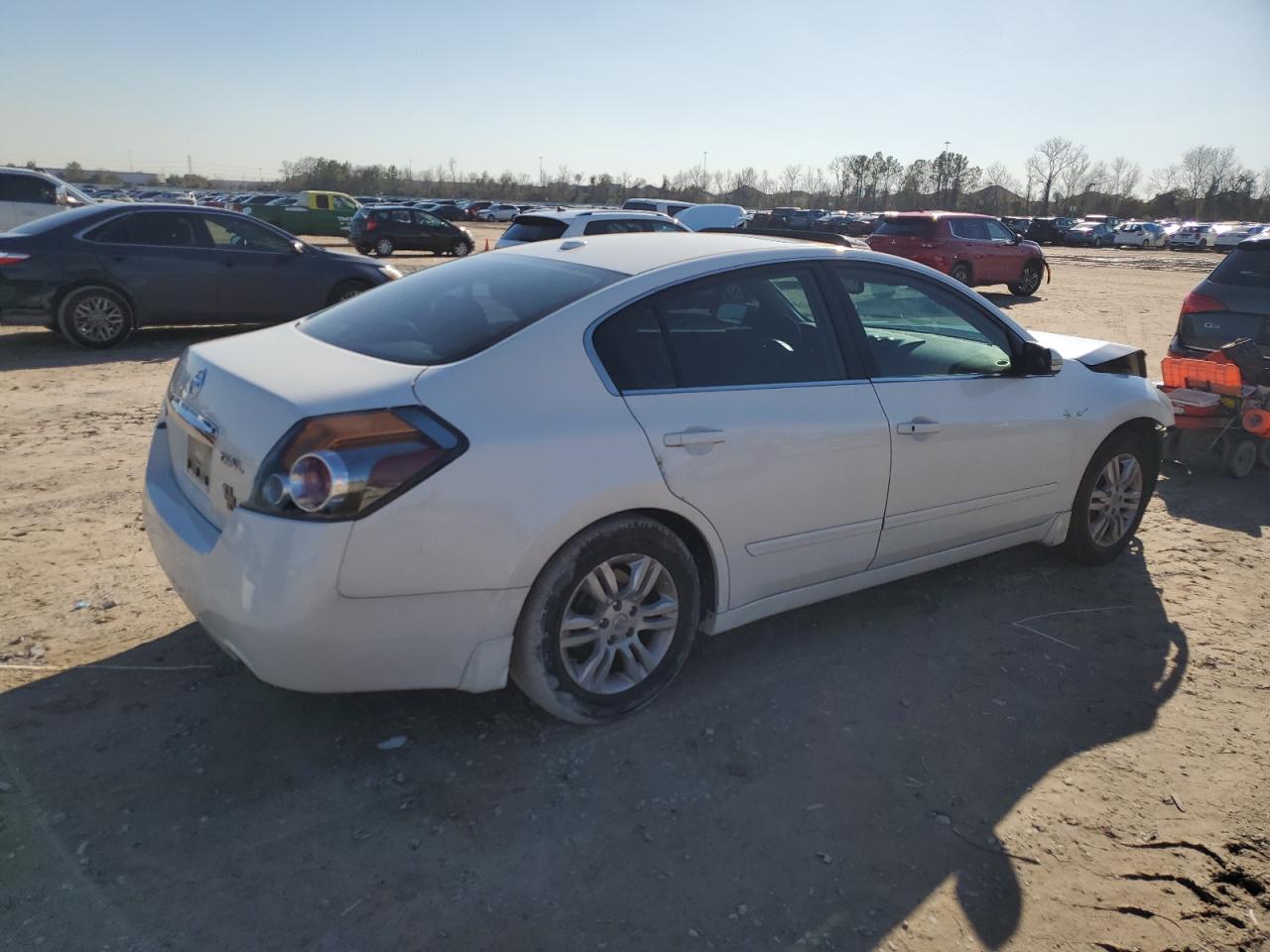 2012 Nissan Altima - Image 3