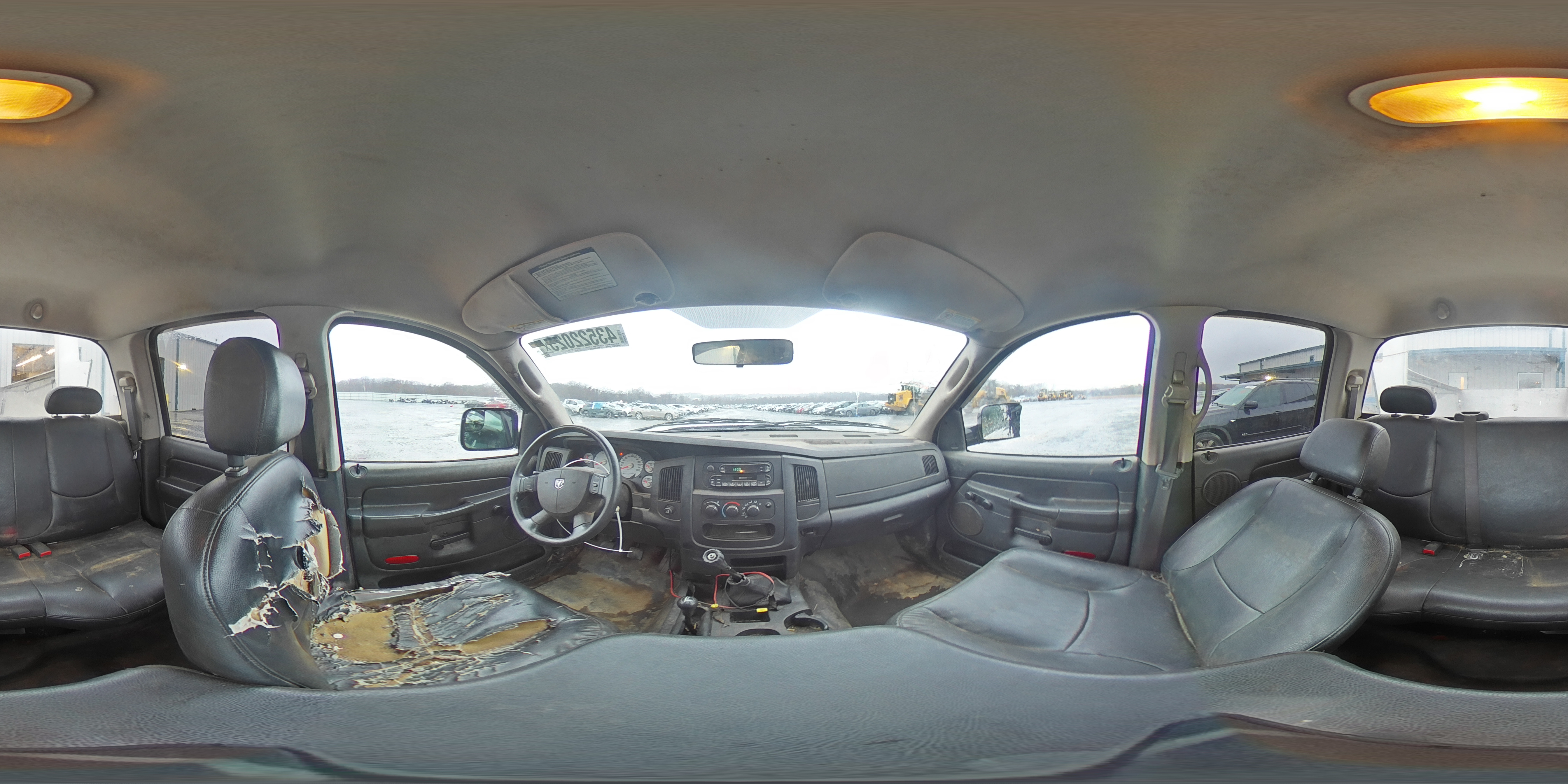 2005 Dodge RAM - Image 13