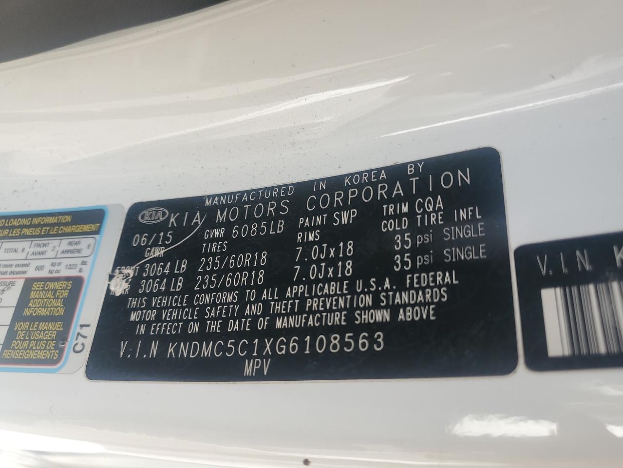 2016 Kia Sedona - Image 13