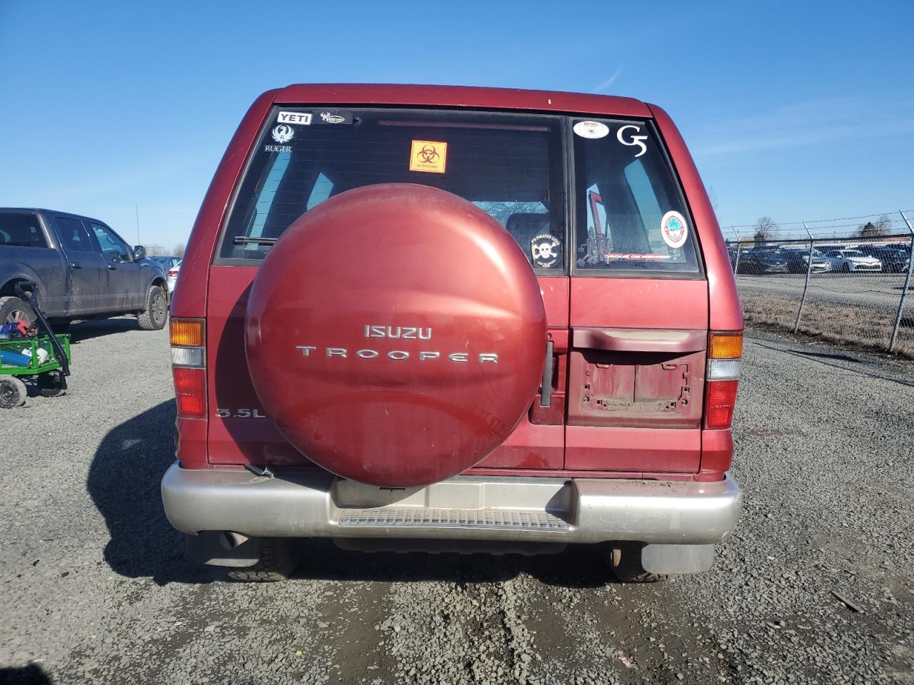1999 Isuzu Trooper - Image 6