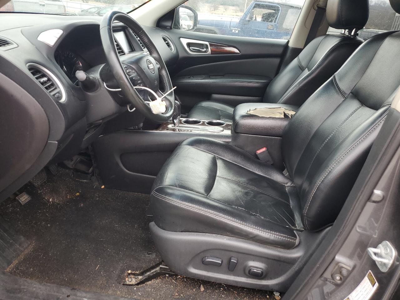 2015 Nissan Pathfinder - Image 7