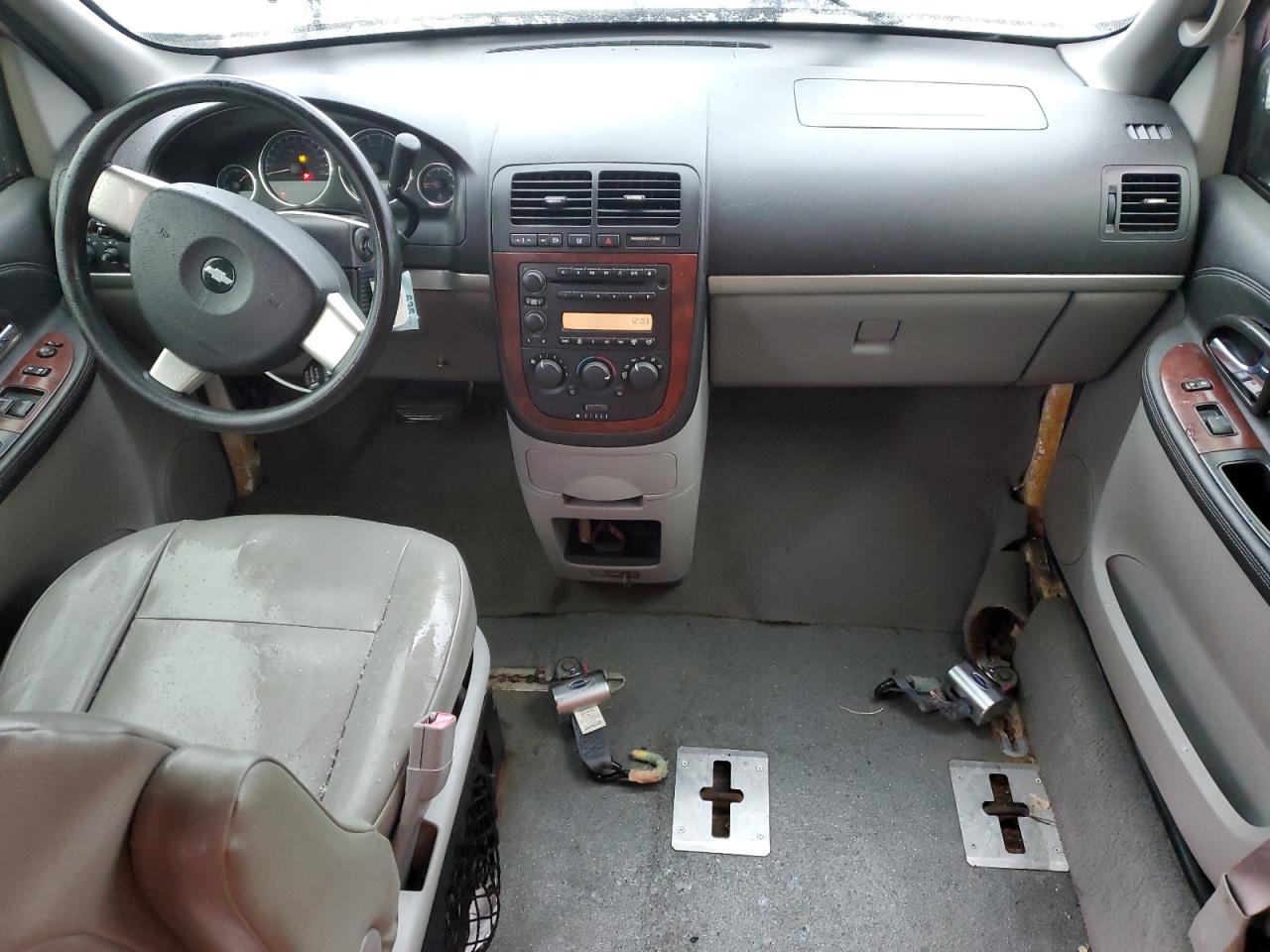 2008 Chevrolet Uplander - Image 8