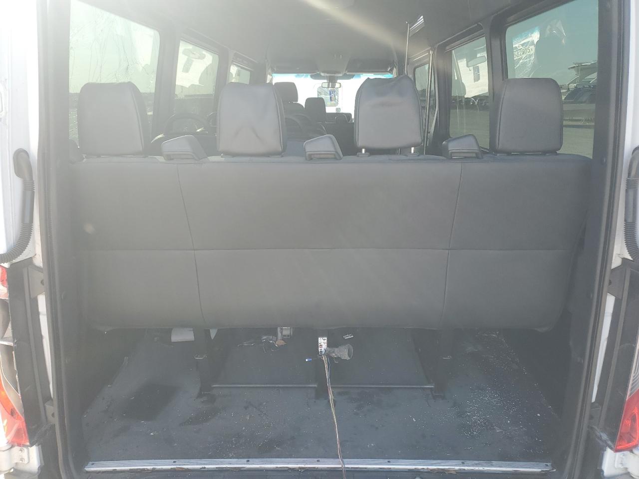 2019 Mercedes-Benz Sprinter - Image 10