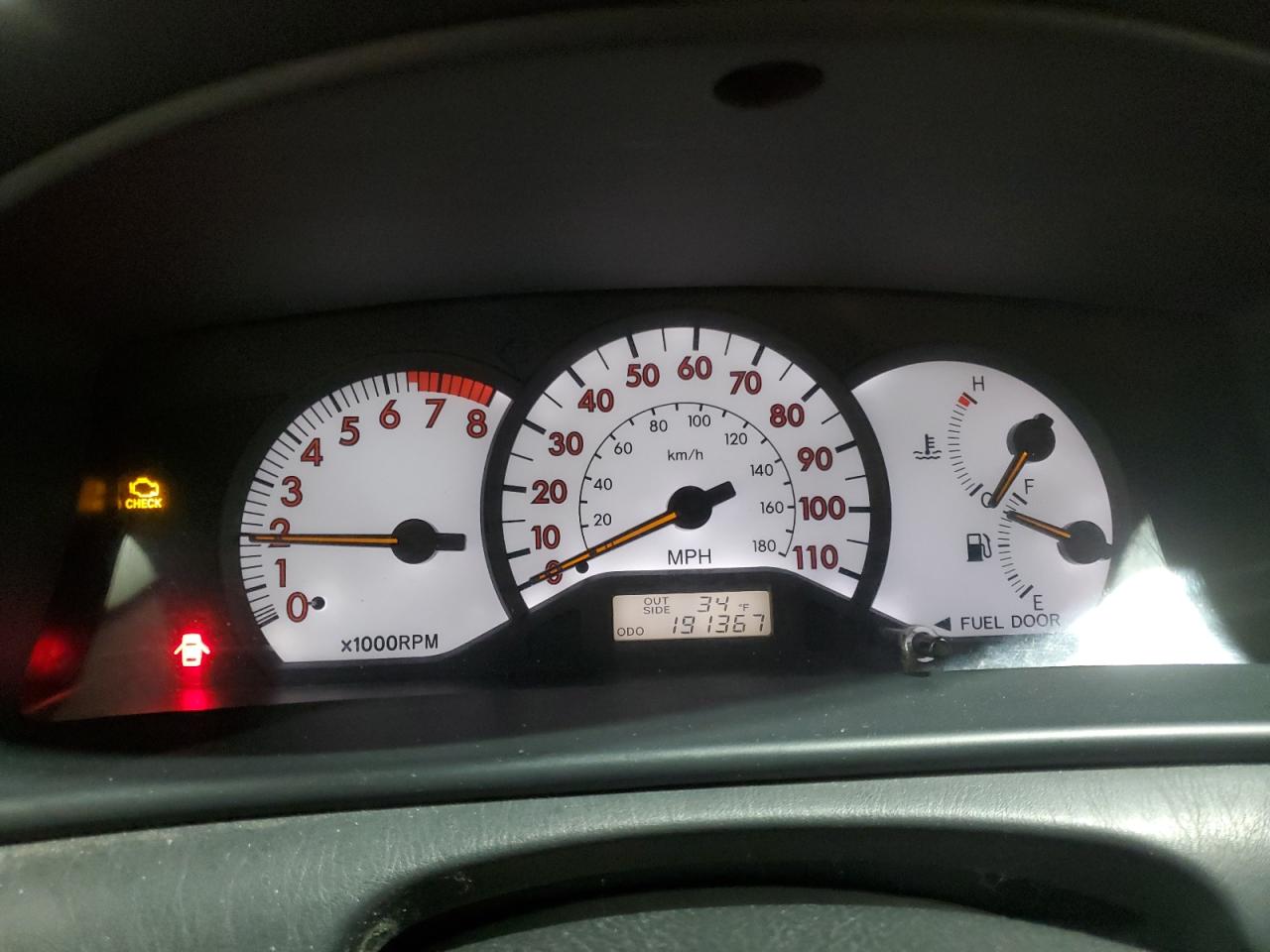2004 Toyota Corolla - Image 9