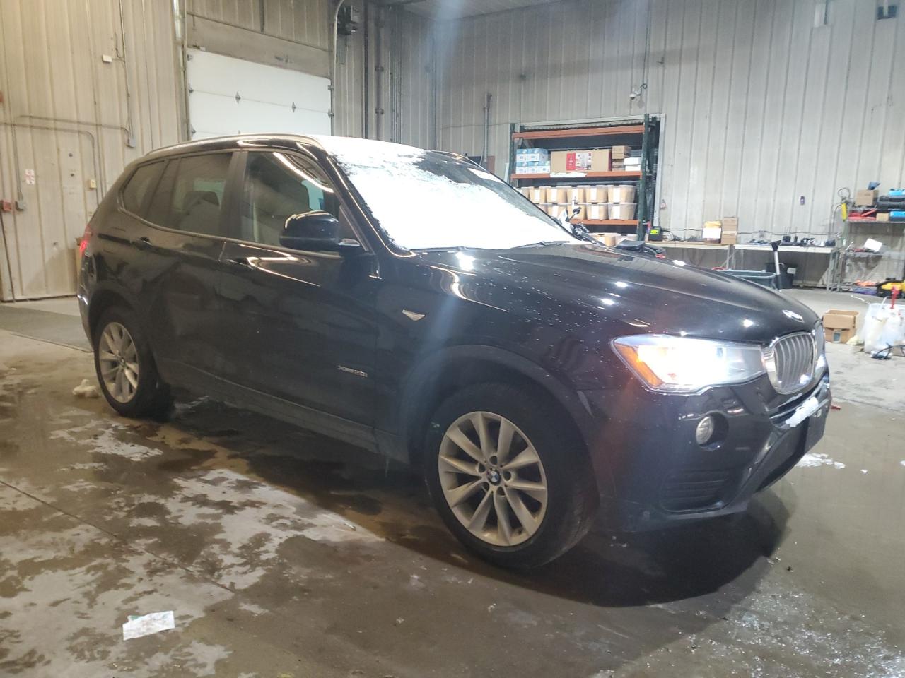 5UXWX9C31H0W68030 BMW X3 2017. Фото: 3