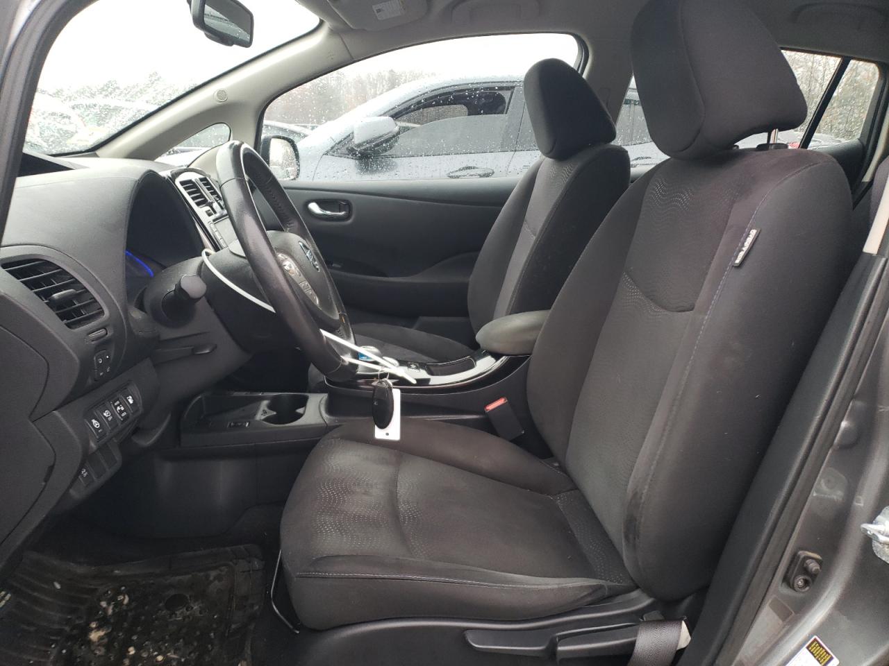 2015 Nissan Leaf - Image 7