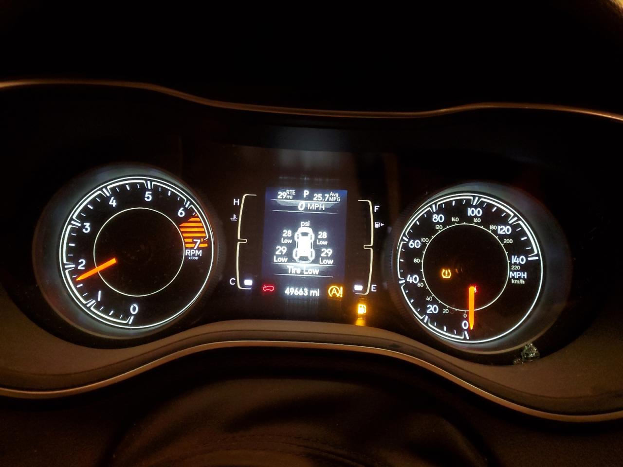 2021 Jeep Grand Cherokee - Image 9