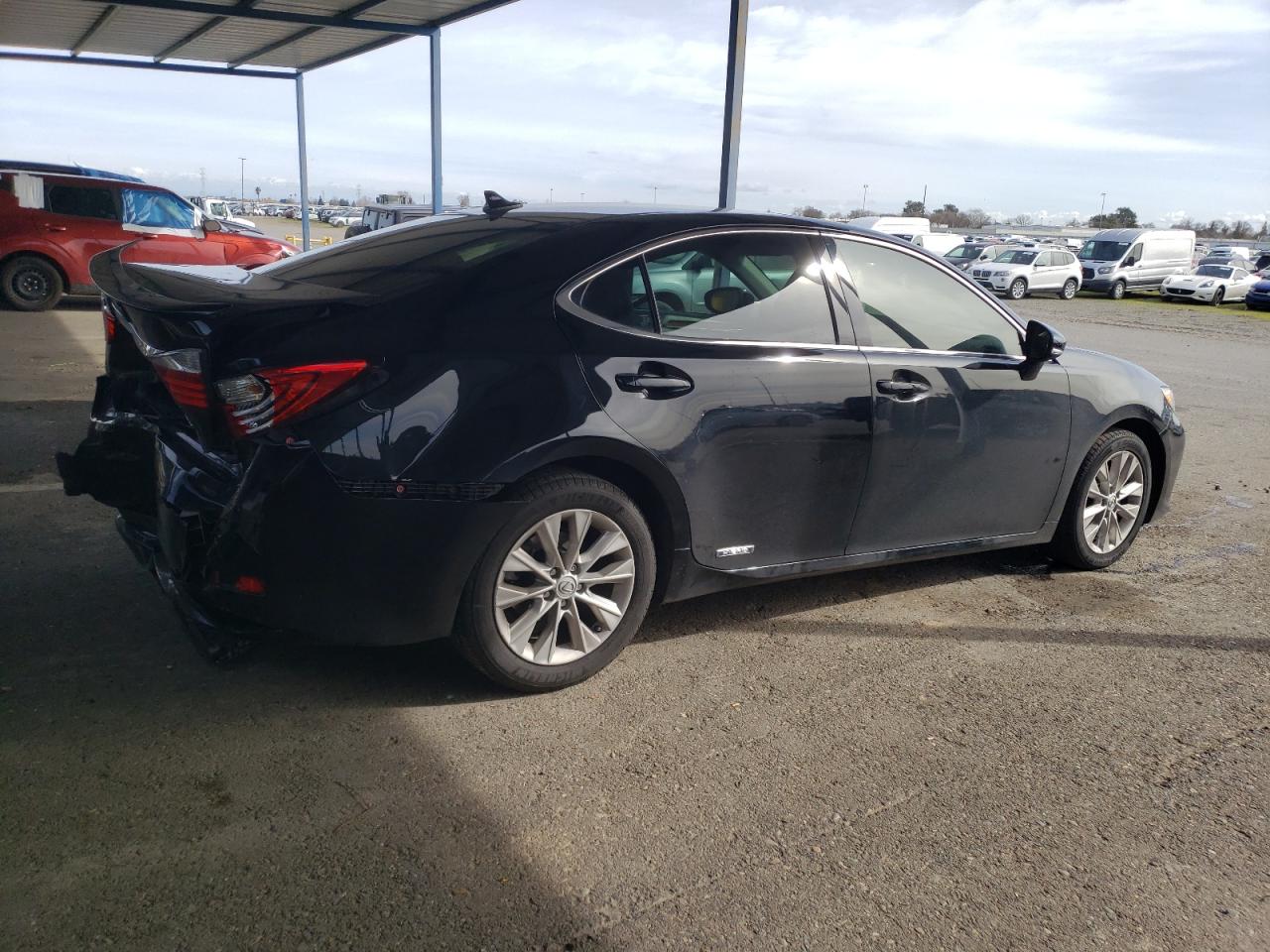 2014 Lexus ES - Image 3