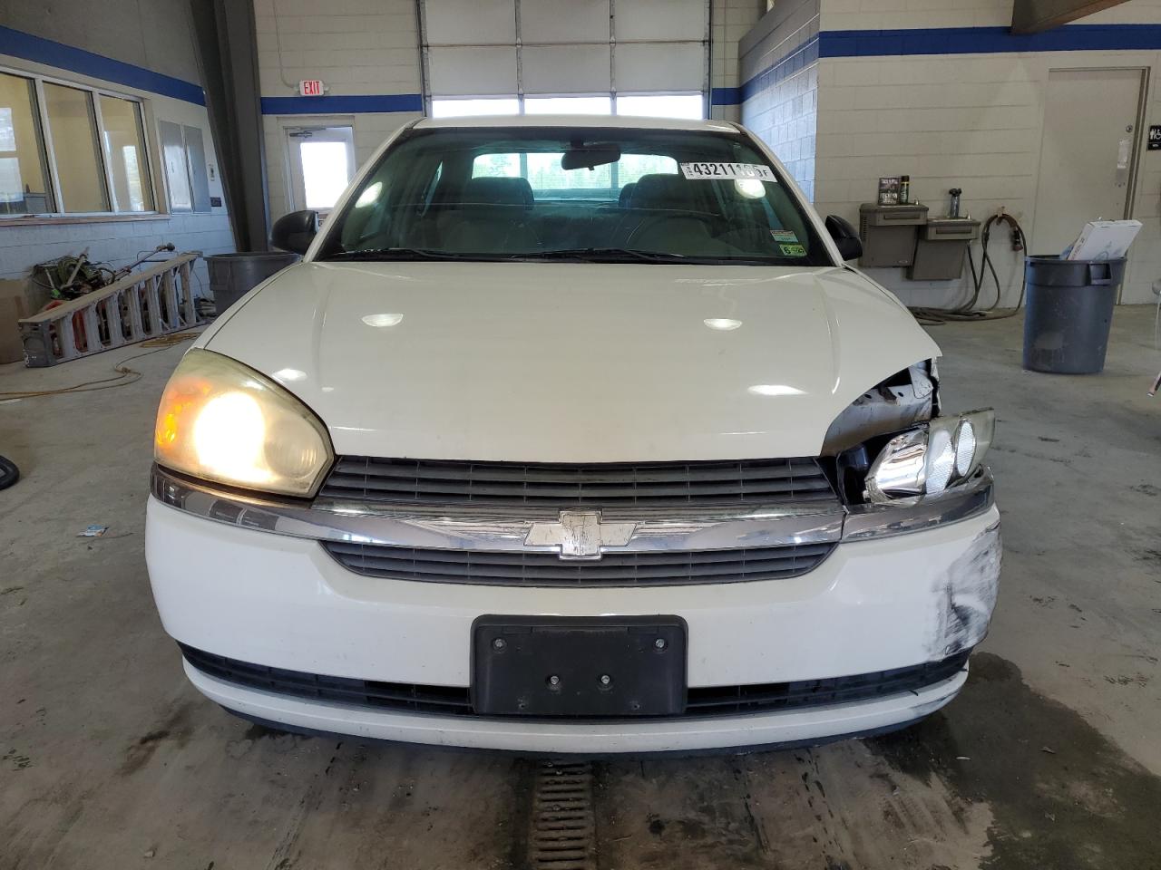 2005 Chevrolet Malibu - Image 5