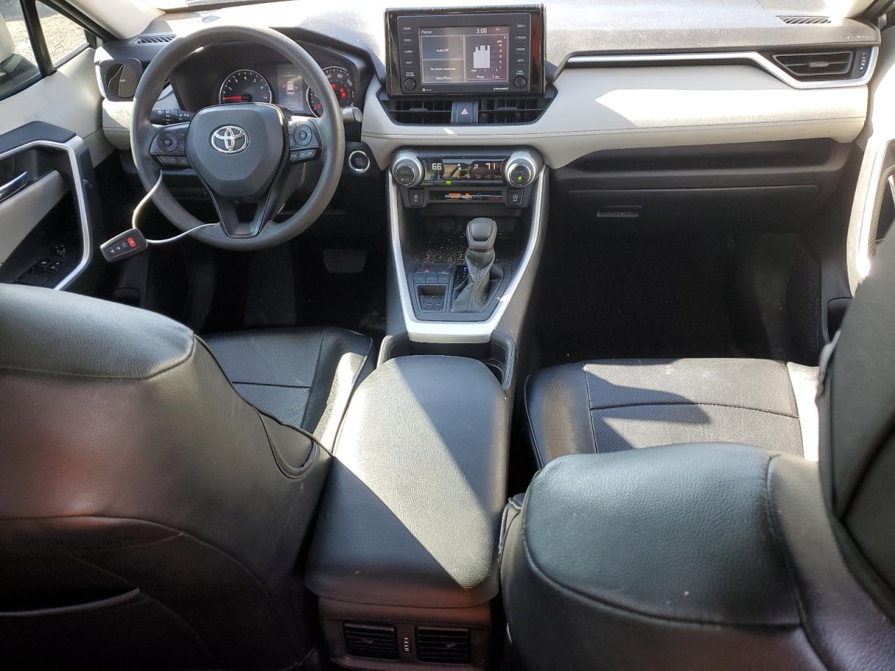 2021 Toyota RAV 4 - Image 8