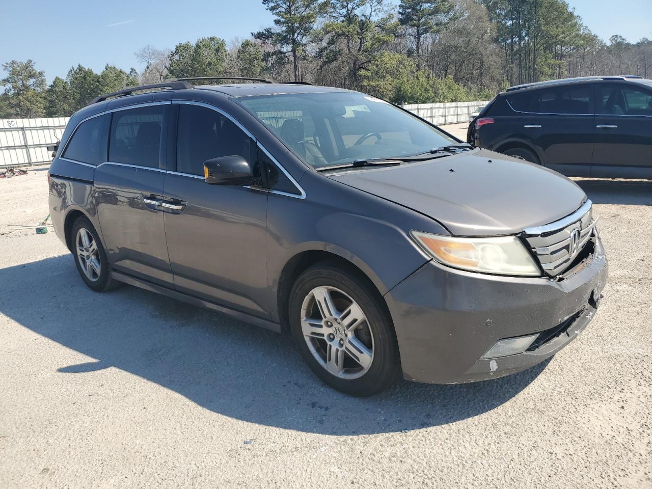 2013 Honda Odyssey - Image 4
