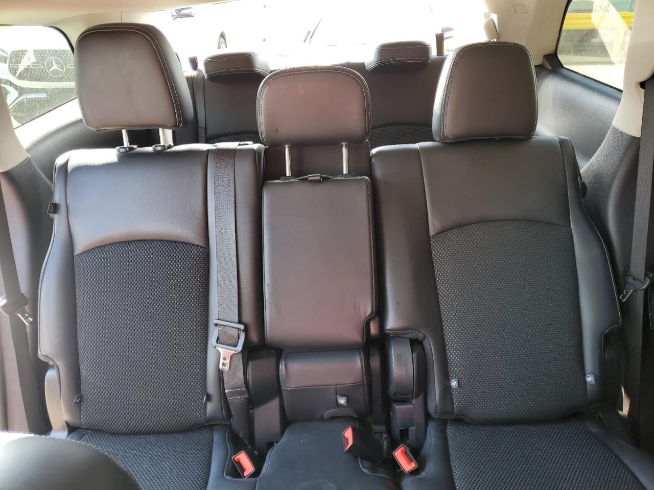 2018 Dodge Journey - Image 10
