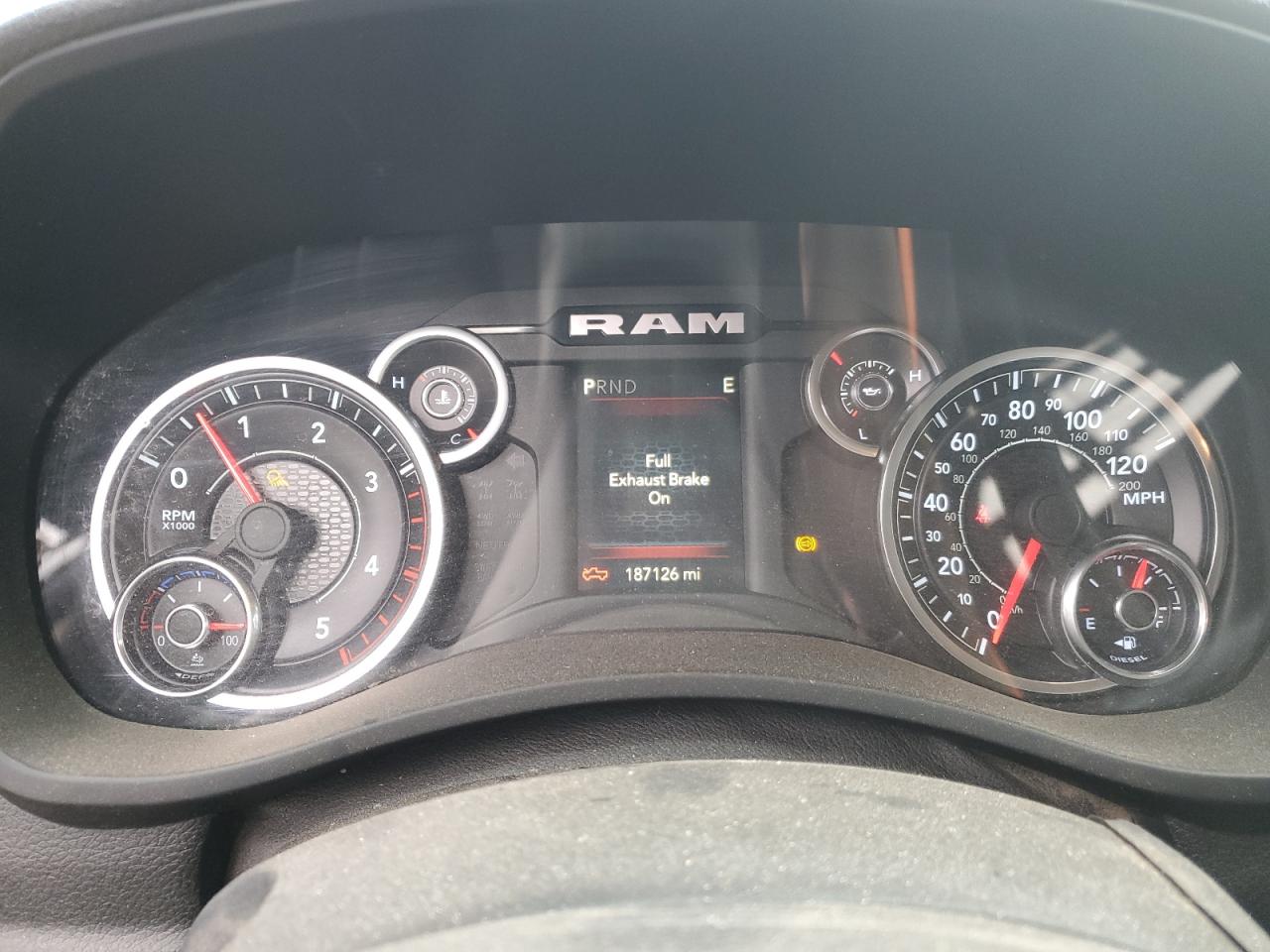 2019 RAM 3500 - Image 9