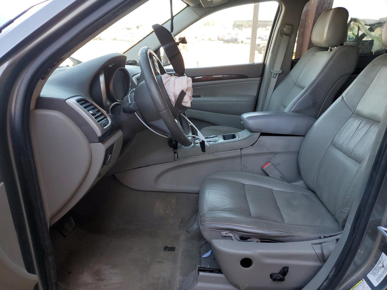 2012 Jeep Grand Cherokee - Image 7