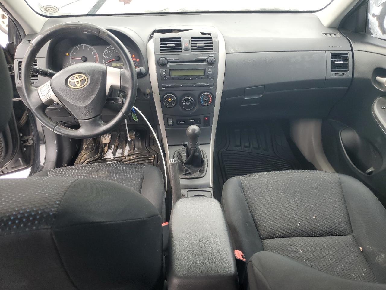 2009 Toyota Corolla - Image 8