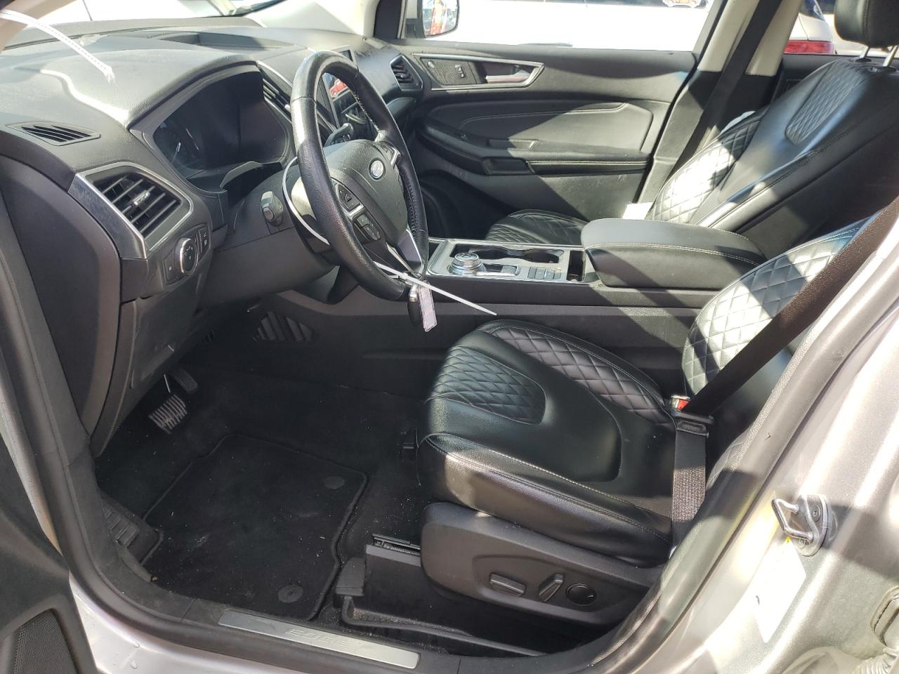 2023 Ford Edge - Image 7
