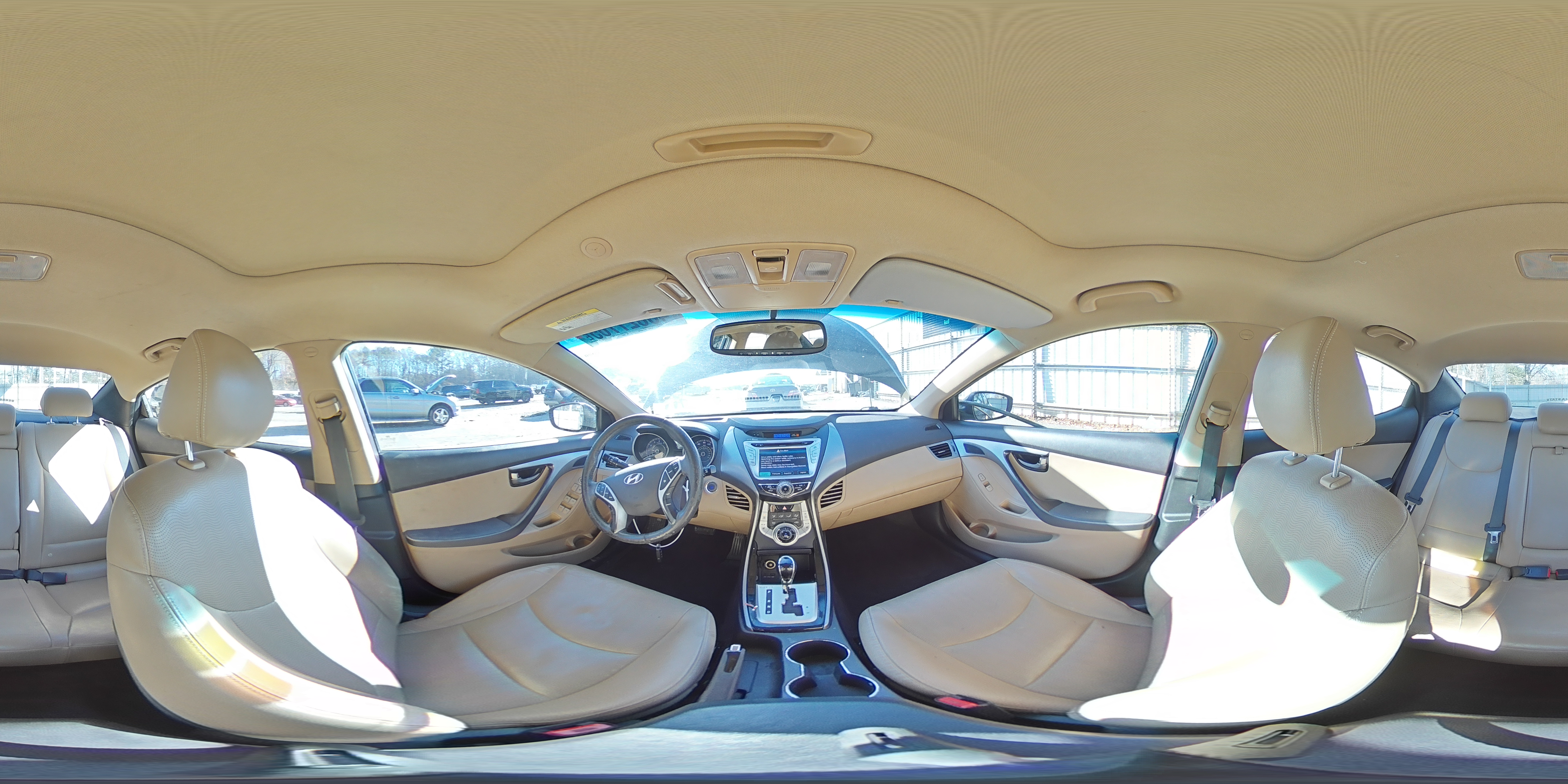 2012 Hyundai Elantra - Image 14