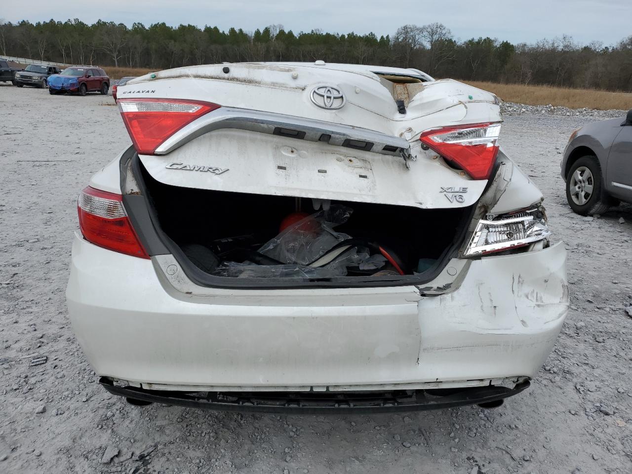 2016 Toyota Camry - Image 6