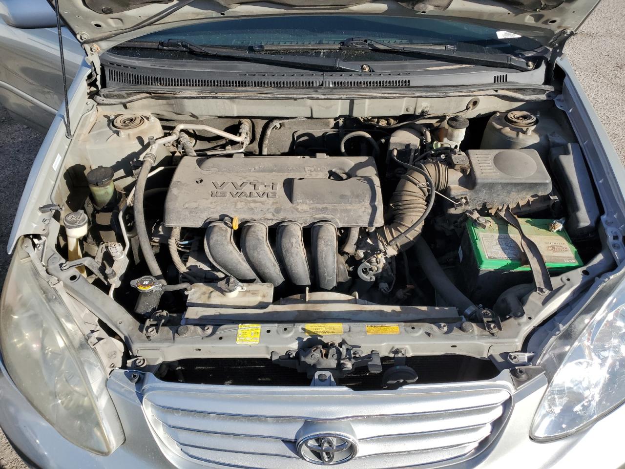 2004 Toyota Corolla - Image 11