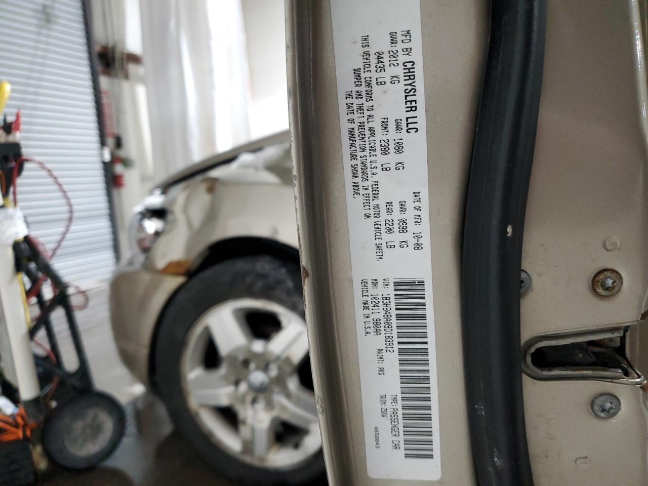 2009 Dodge Caliber - Image 13