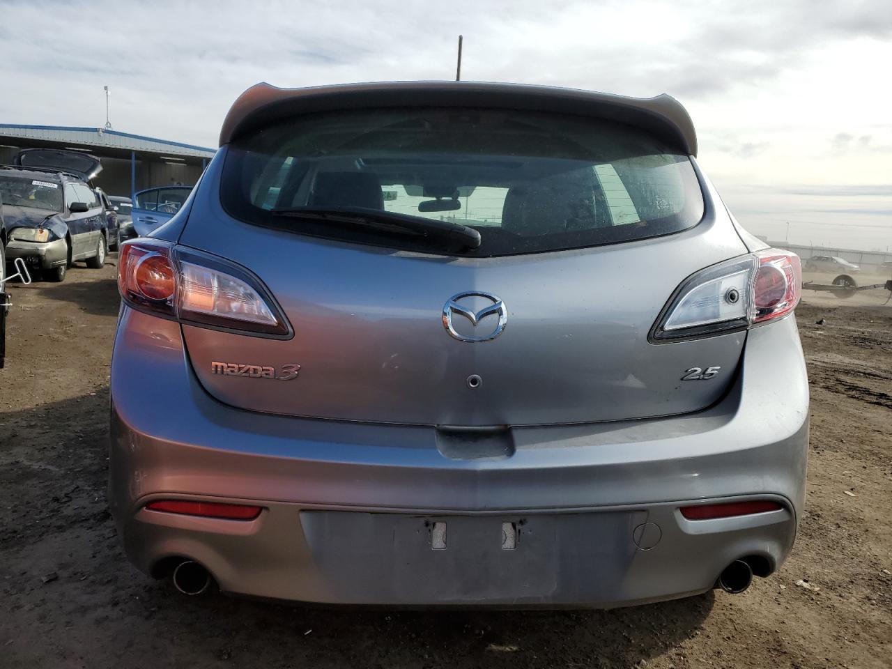 2012 Mazda 3 - Image 6