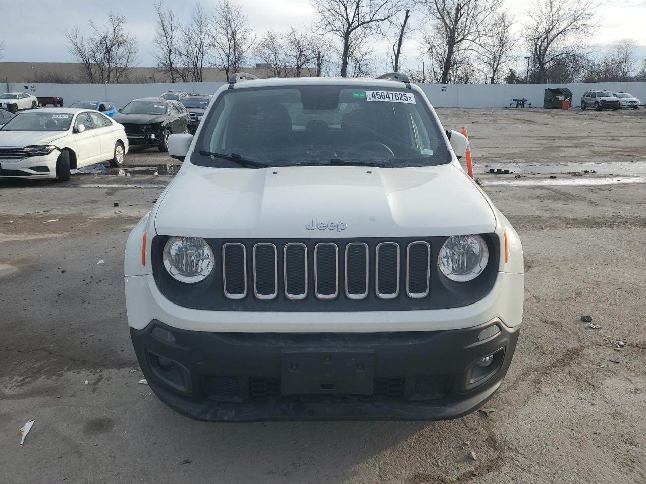 2018 Jeep Renegade - Image 5