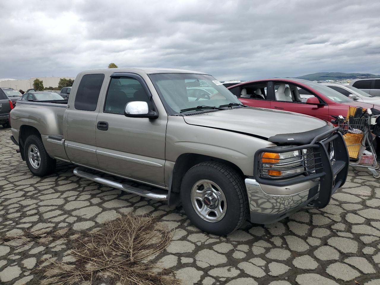 2001 GMC Sierra - Image 4