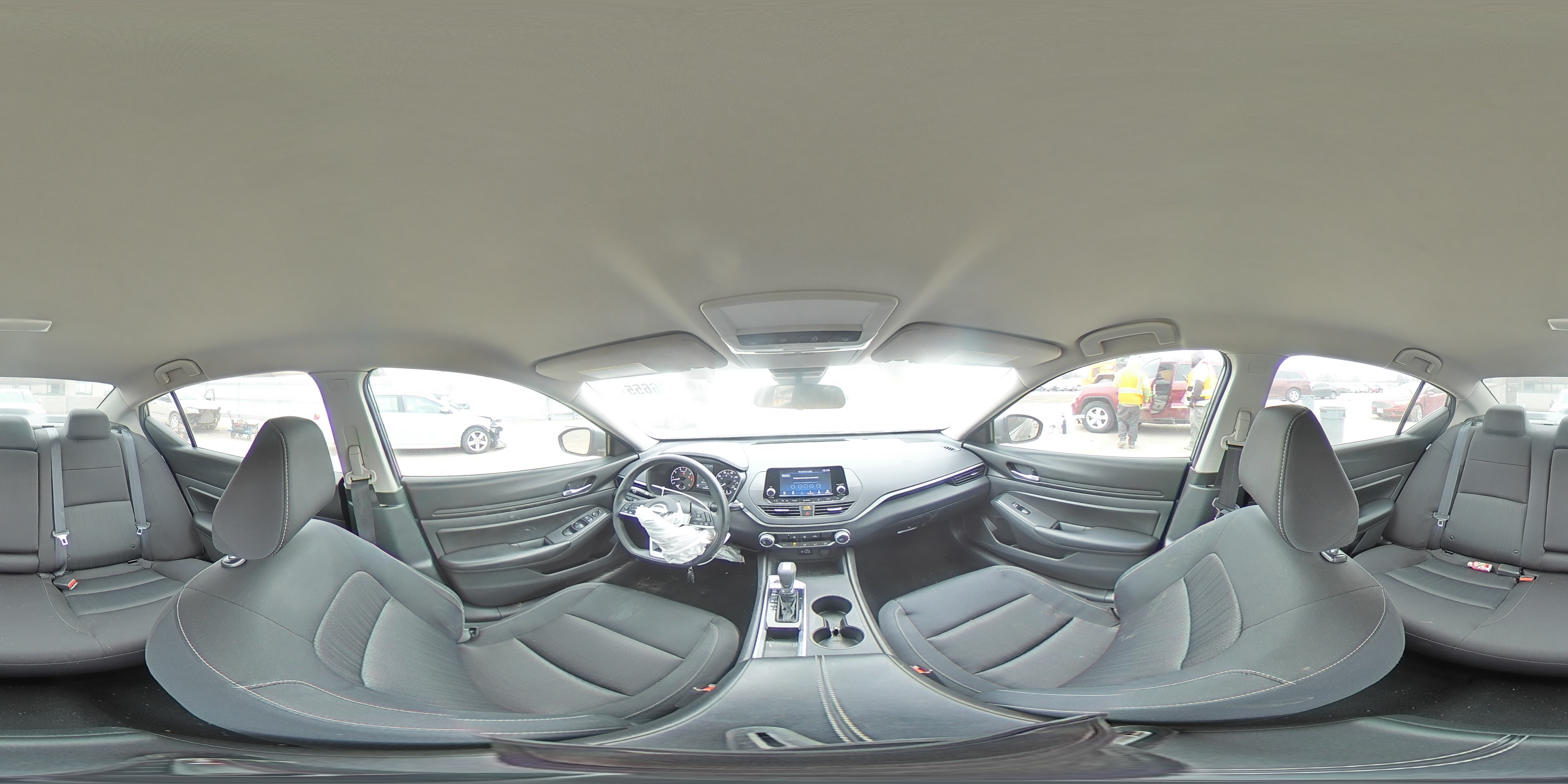 2021 Nissan Altima - Image 13