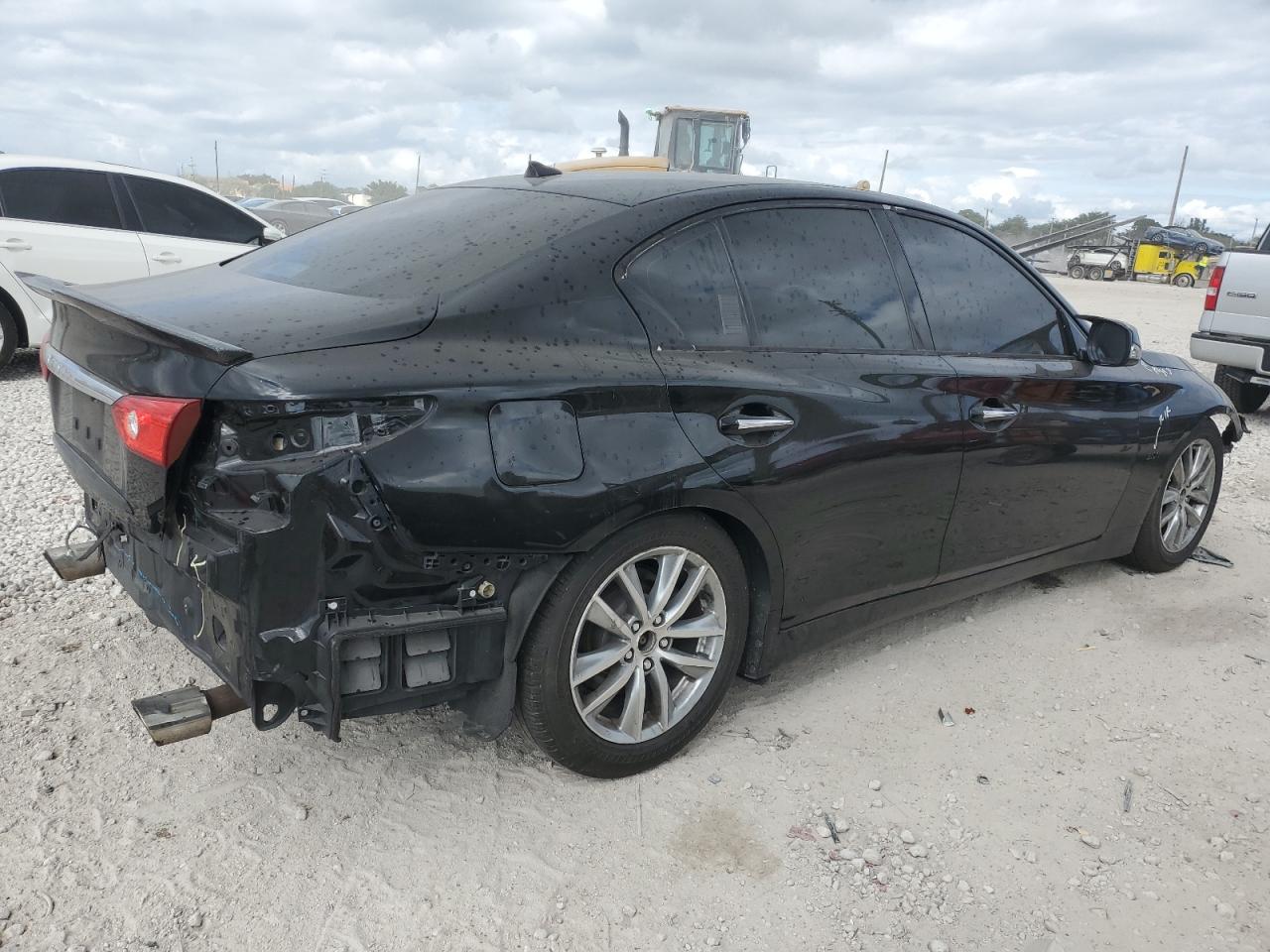 2016 Infiniti Q50 - Image 3