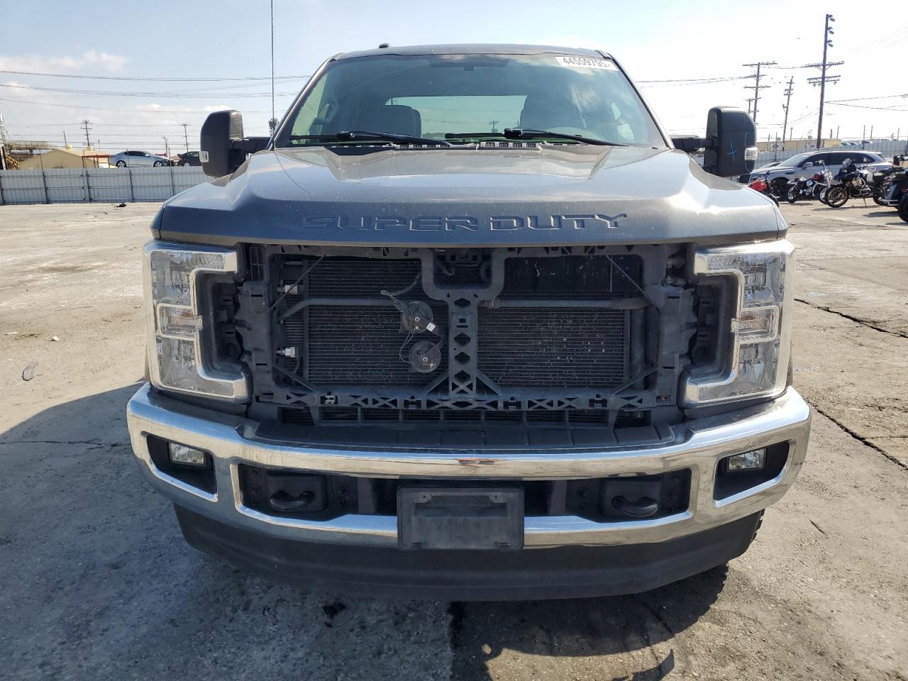 2018 Ford F250 - Image 5