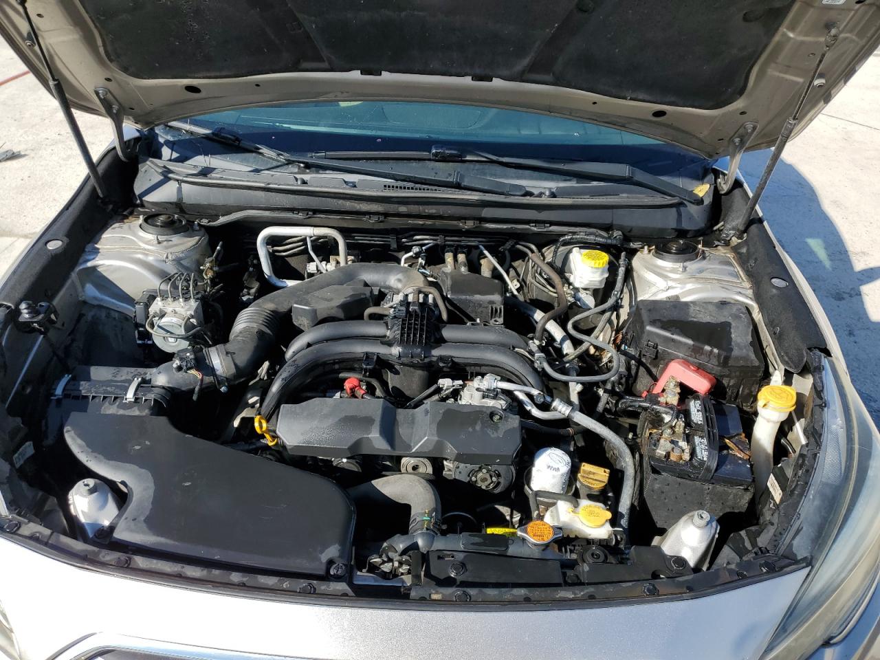 2018 Subaru Outback - Image 12