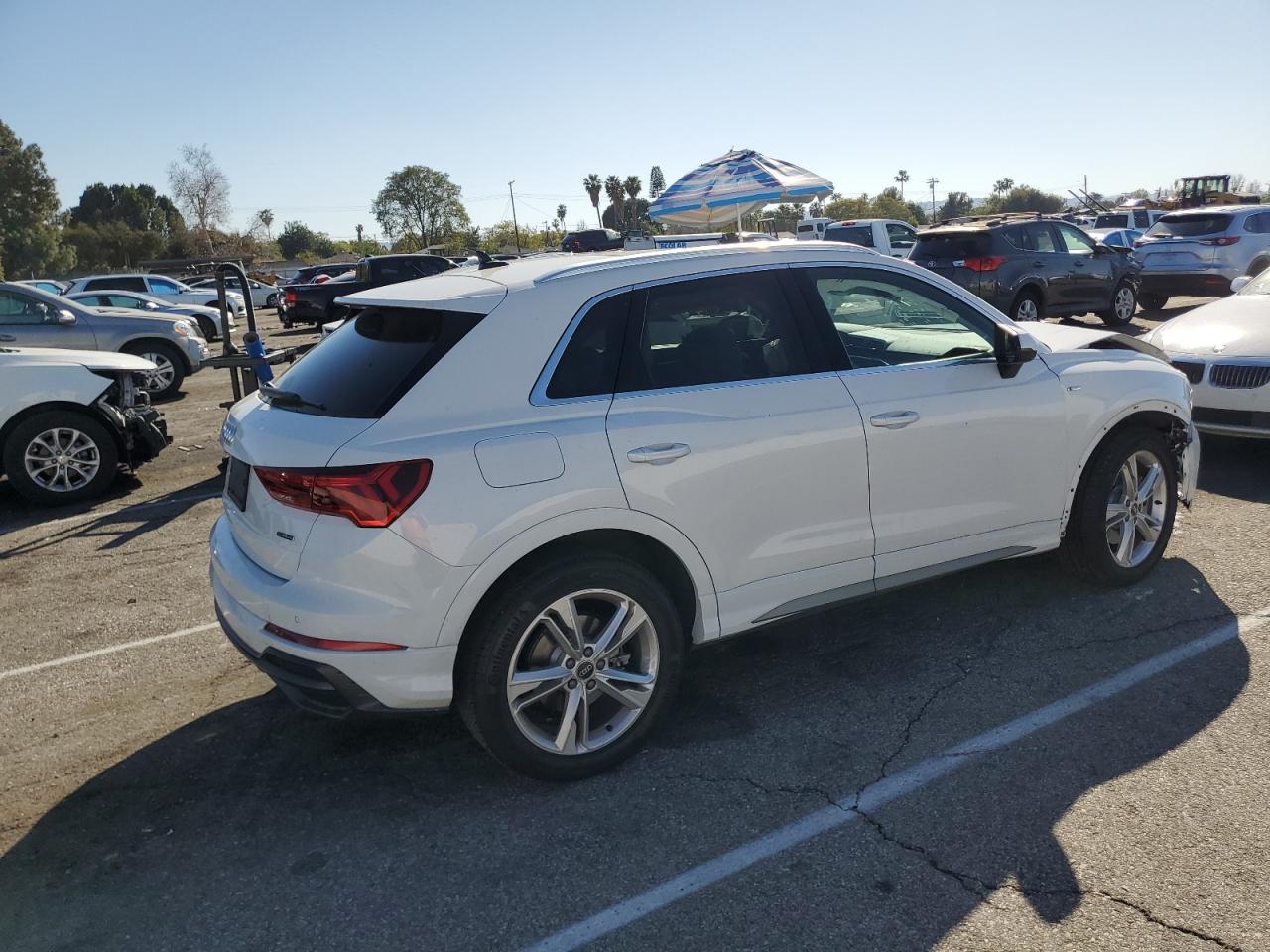 2022 Audi Q3 - Image 3