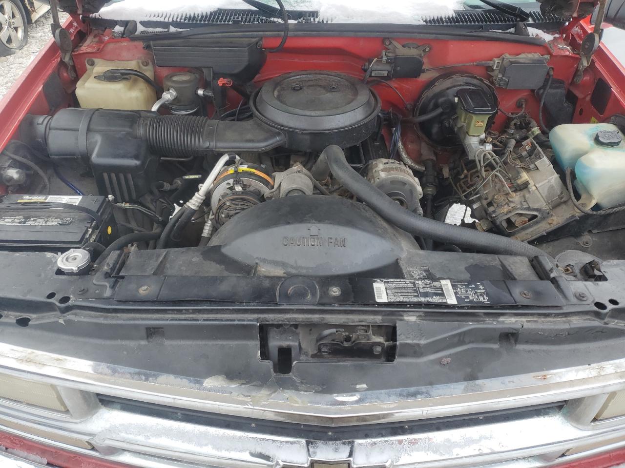 1994 Chevrolet Suburban - Image 12