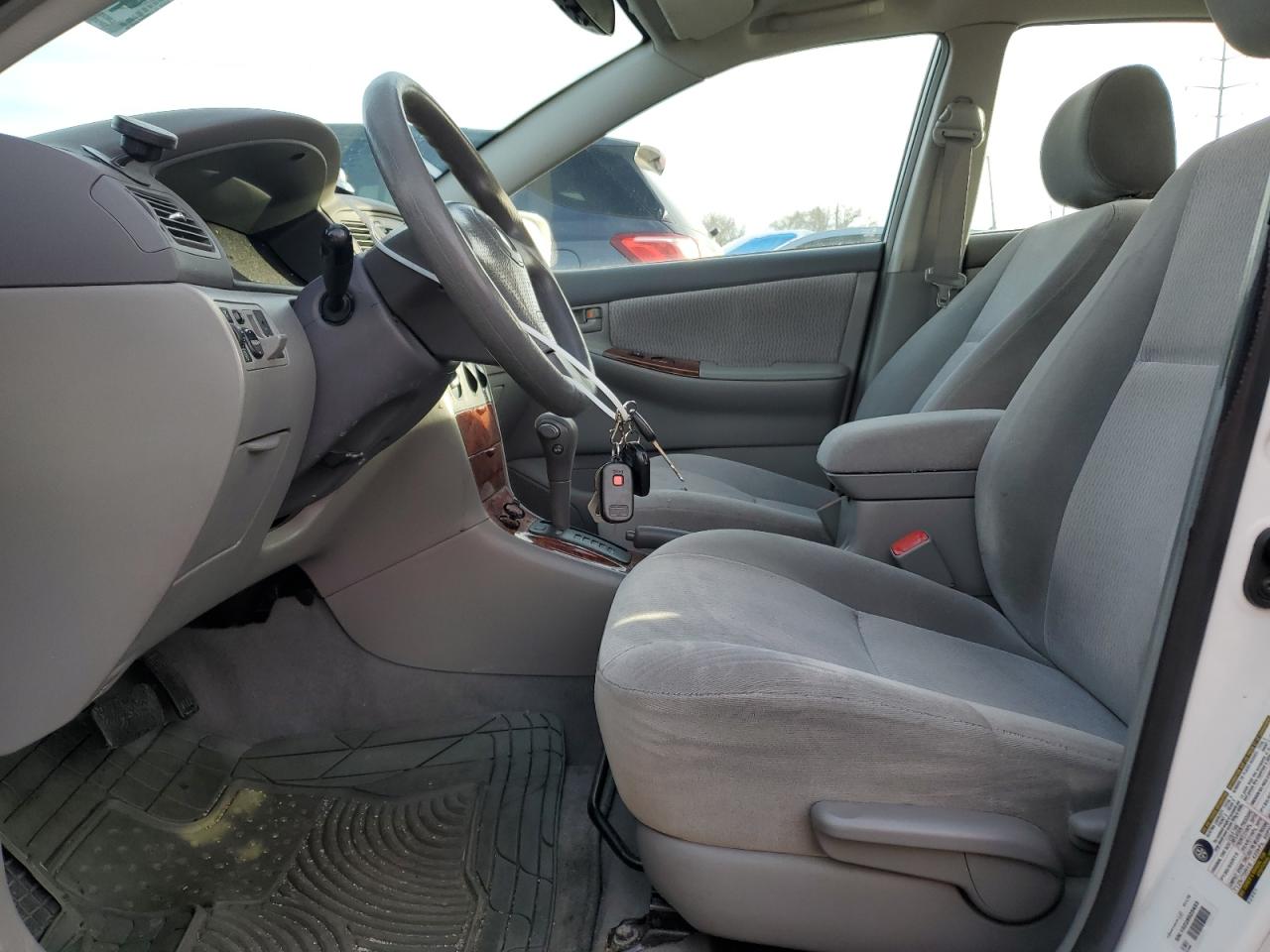 2005 Toyota Corolla - Image 7
