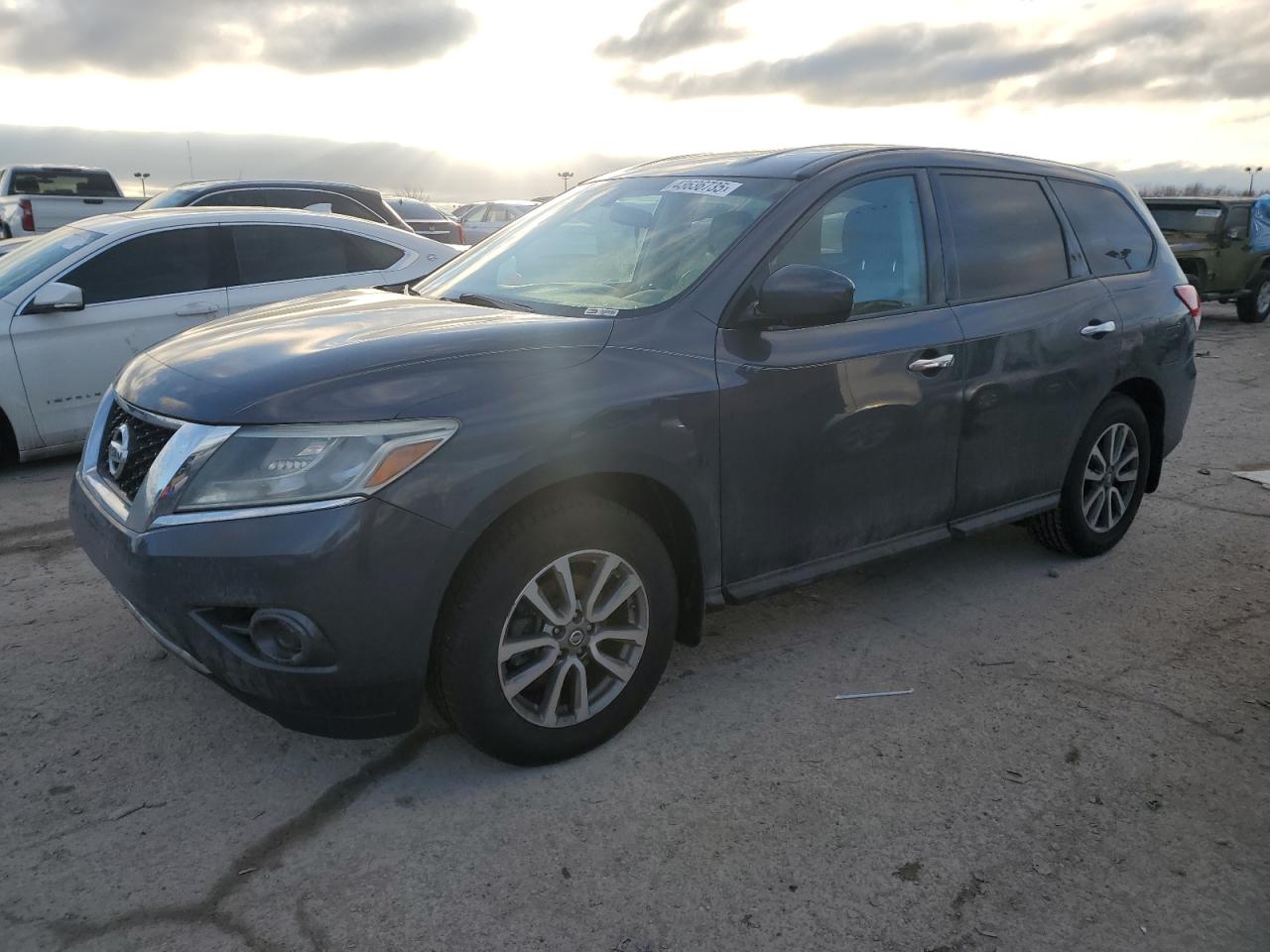 2014 Nissan Pathfinder - Image 1