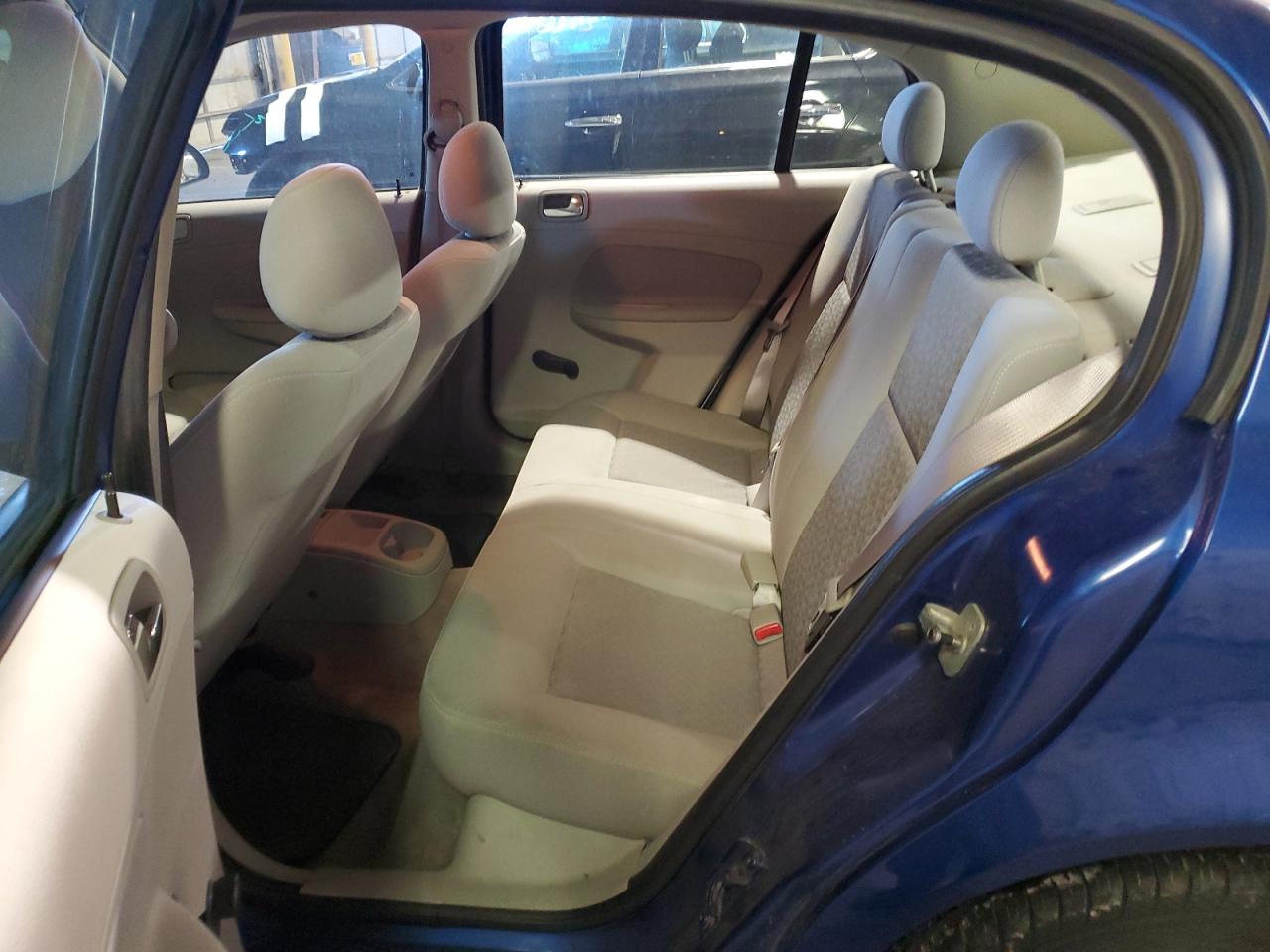 2005 Chevrolet Cobalt - Image 11