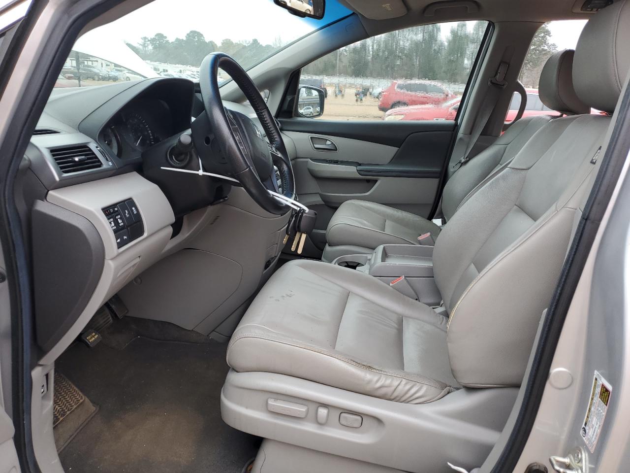 2012 Honda Odyssey - Image 7