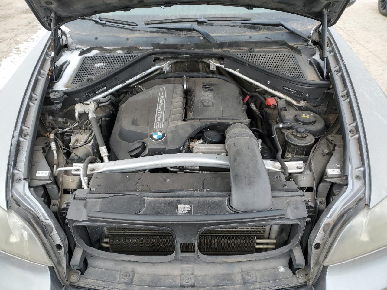 2012 BMW X5 - Image 12