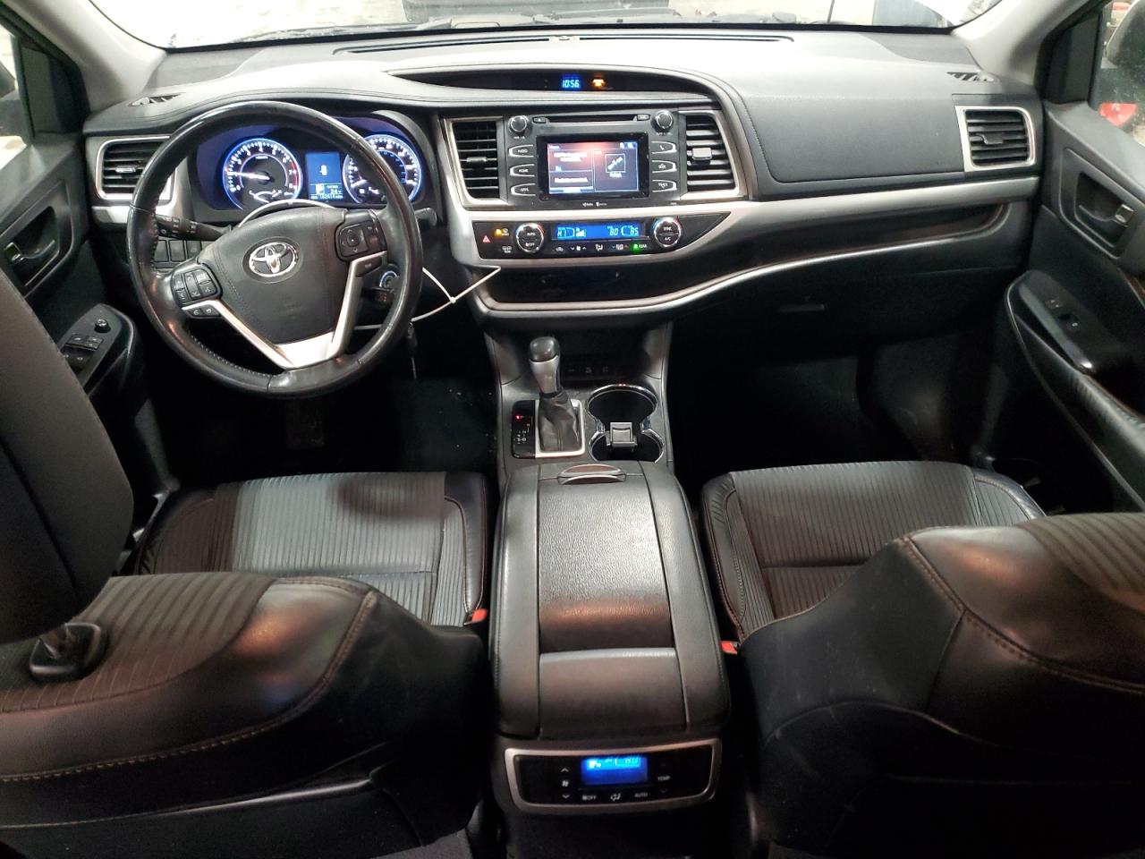 2015 Toyota Highlander - Image 8