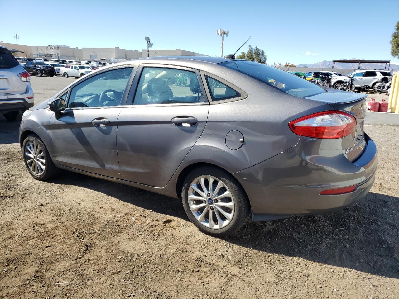 2014 Ford Fiesta - Image 2