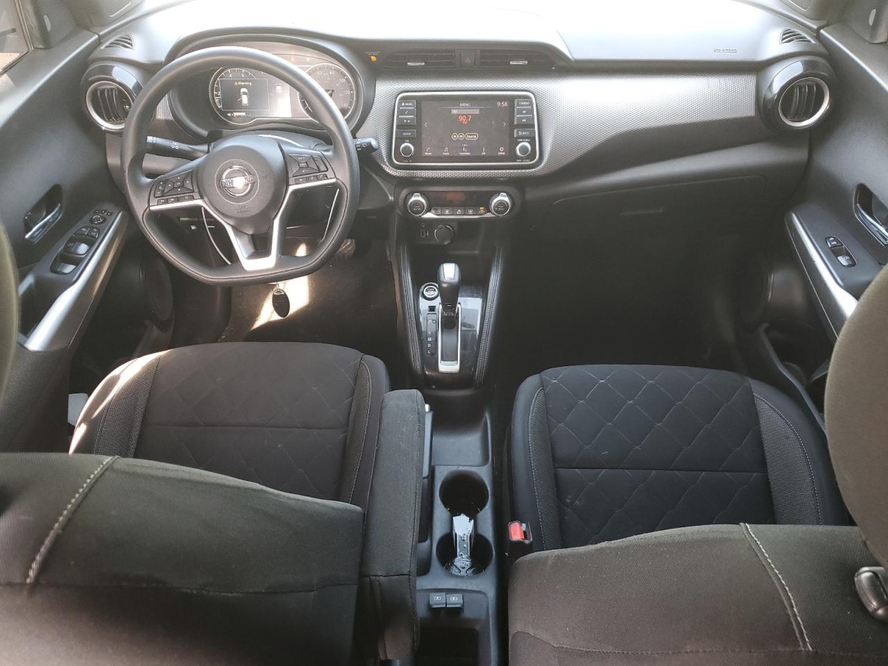 2019 Nissan Kicks - Image 8