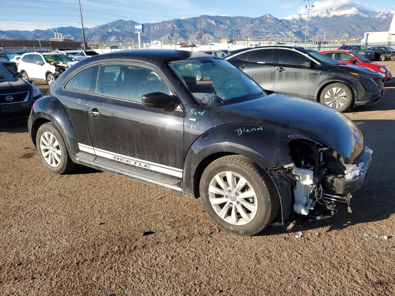 2016 Volkswagen Beetle - Image 4