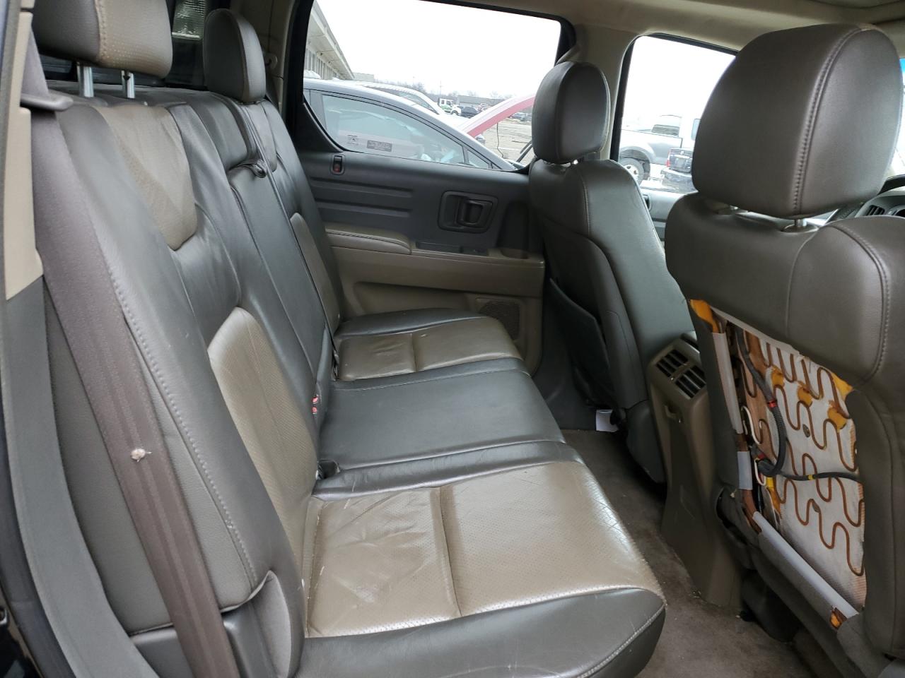 2006 Honda Ridgeline - Image 10