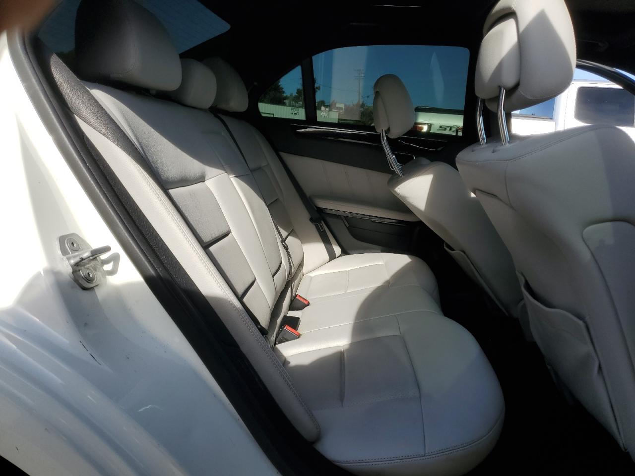 2010 Mercedes-Benz E-klasse - Image 10