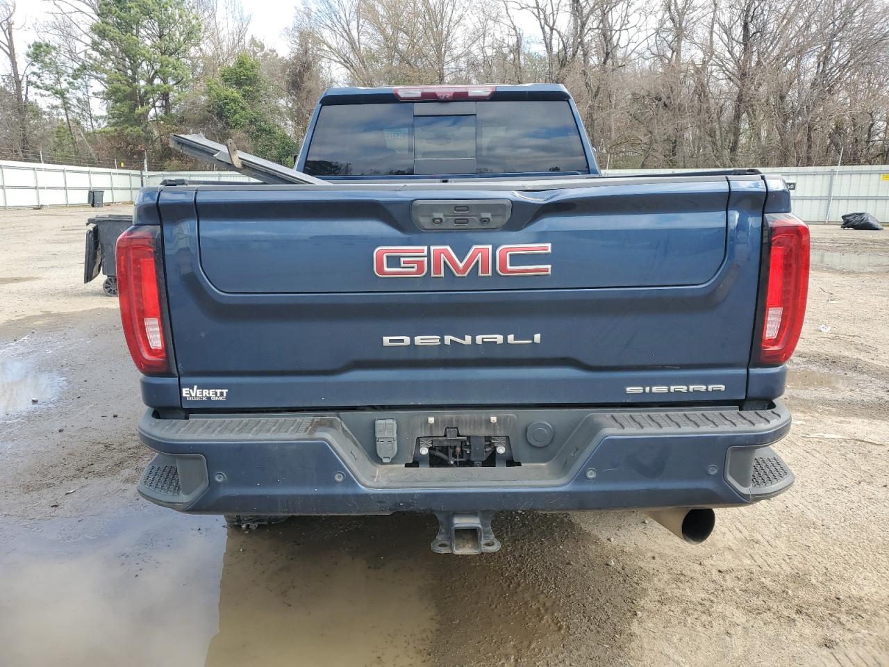 2022 GMC Sierra - Image 6
